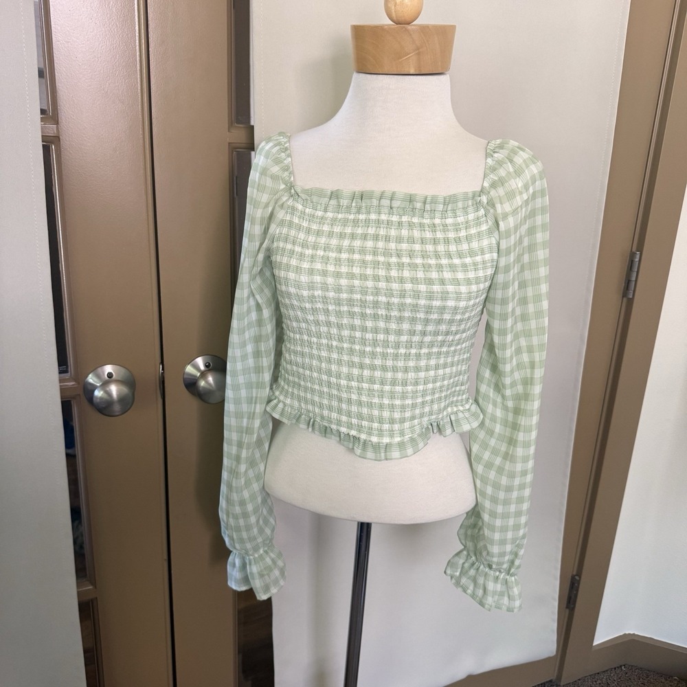 Japna Women Medium Green White Plaid Gingham Square Neck Long Sleeve Crop Blouse